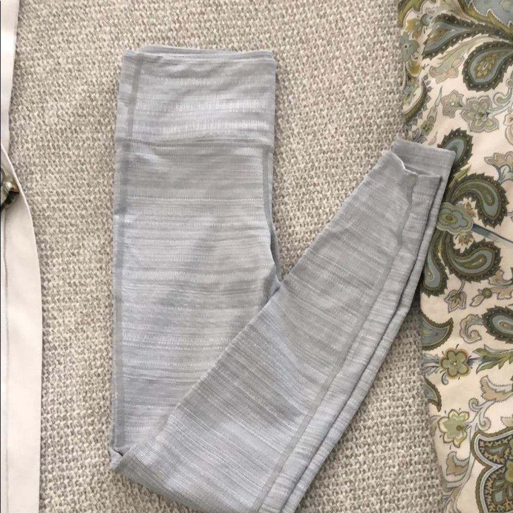 Athleta Gray Textured Tight